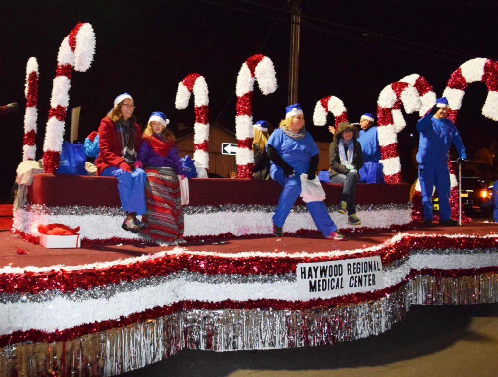 Waynesville Christmas Parade 2024 - Sonia Eleonora